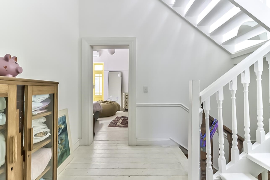 3 Bedroom Property for Sale in Gardens Western Cape